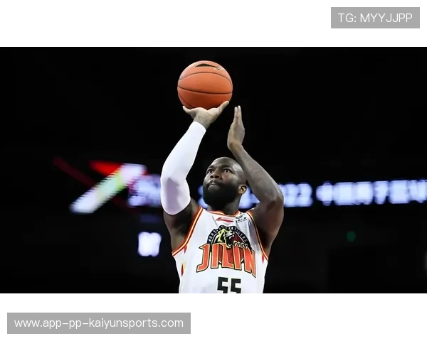 逆境中的坚持，球队逆转晋级的传奇瞬间！，篮球史上逆转