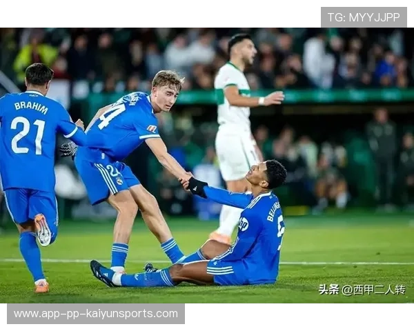 阿诺德：西甲技术胜过英超，崇拜阿隆索感叹其不老传奇，阿诺德比赛视频