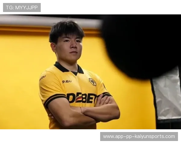 徐彬加盟狼队，英超挑战开启新赛季征程