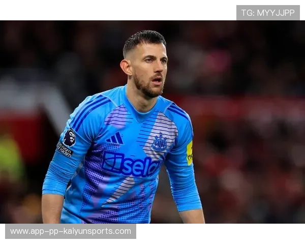 纽卡斯尔门将神勇扑救，效力过纽卡斯尔的门将